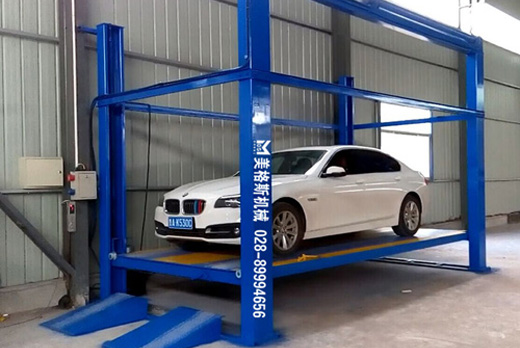 四柱式汽車(chē)升降平臺