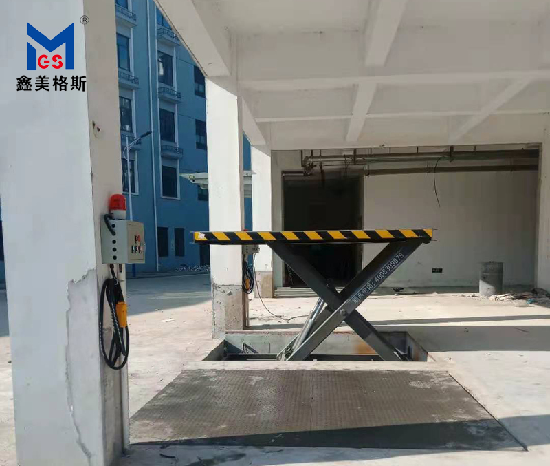 江蘇省靖江市魚(yú)婆農副產(chǎn)品批發(fā)市場(chǎng)訂購6臺固定剪叉式升降平臺